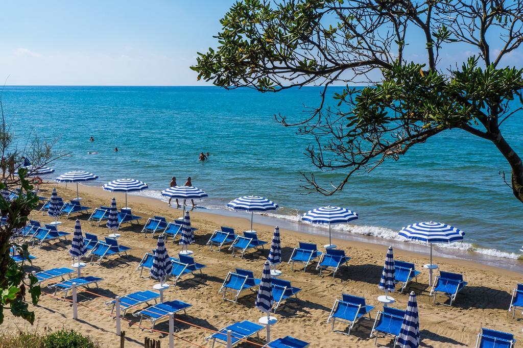 Holiday Village Fondi Kültér fotó