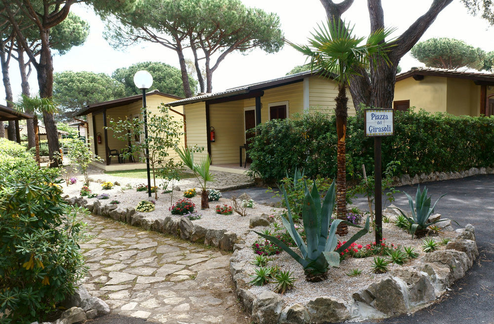 Holiday Village Fondi Kültér fotó