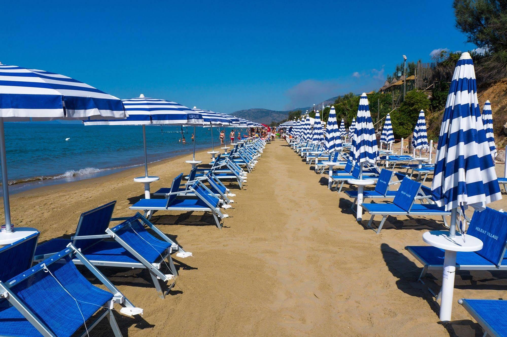 Holiday Village Fondi Kültér fotó